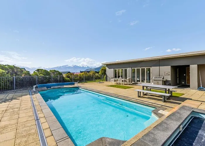 Your Base | Treble Cone Views & *